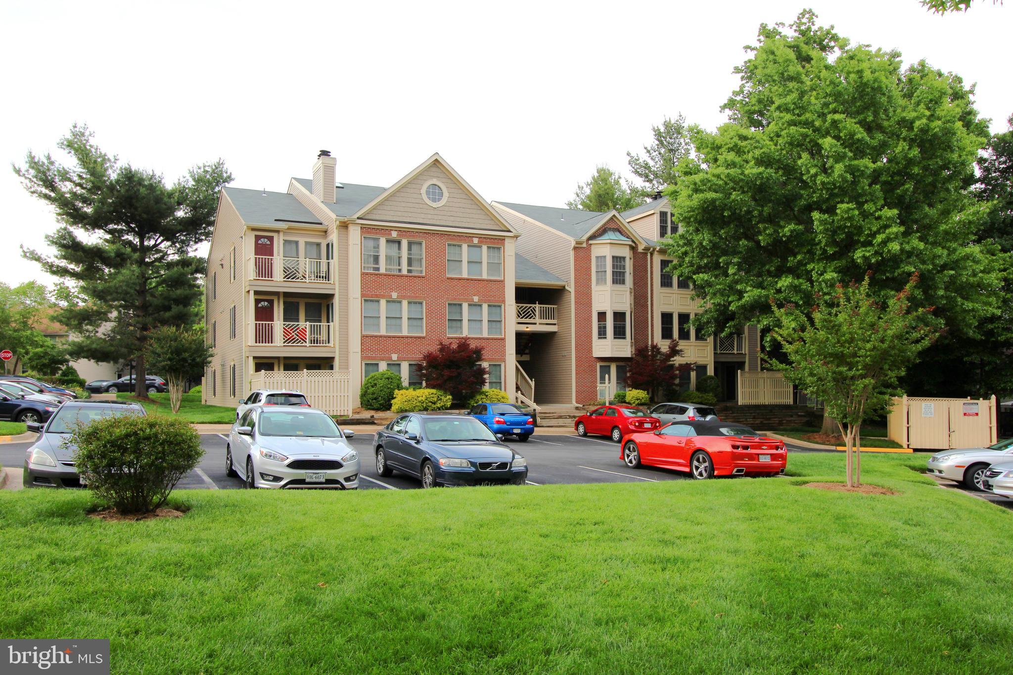 3801 RIDGE KNOLL COURT 210A