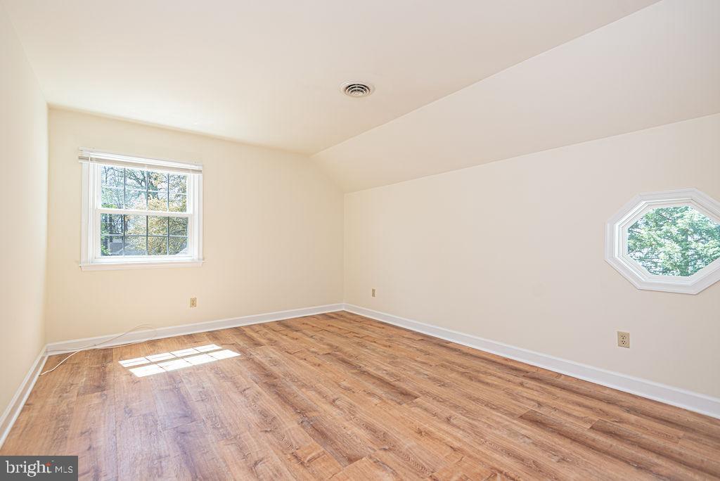 MEADOWS NEIGHBORHOOD - Residential