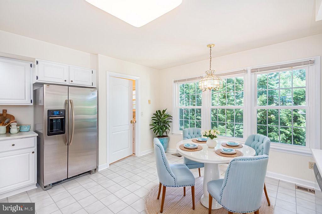 MEADOWS NEIGHBORHOOD - Residential