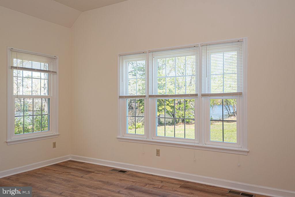 MEADOWS NEIGHBORHOOD - Residential