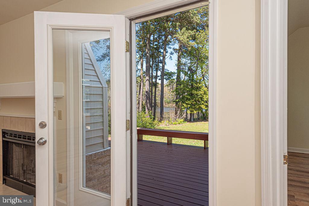 MEADOWS NEIGHBORHOOD - Residential