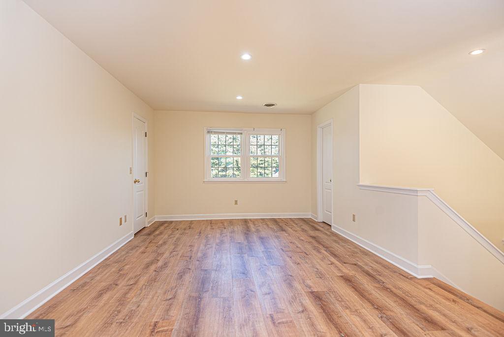 MEADOWS NEIGHBORHOOD - Residential