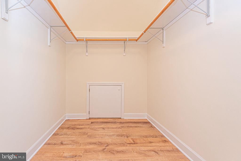 MEADOWS NEIGHBORHOOD - Residential