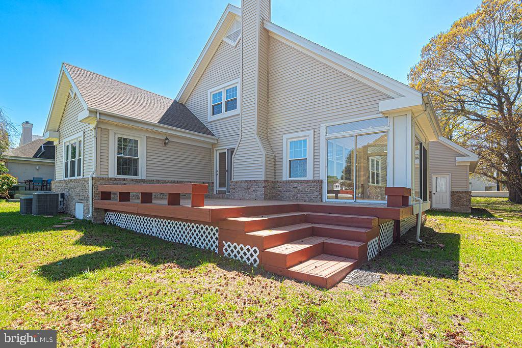 MEADOWS NEIGHBORHOOD - Residential