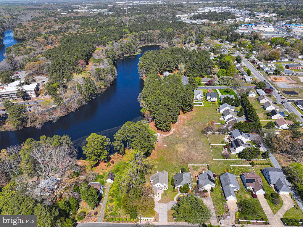 MEADOWS NEIGHBORHOOD - Residential
