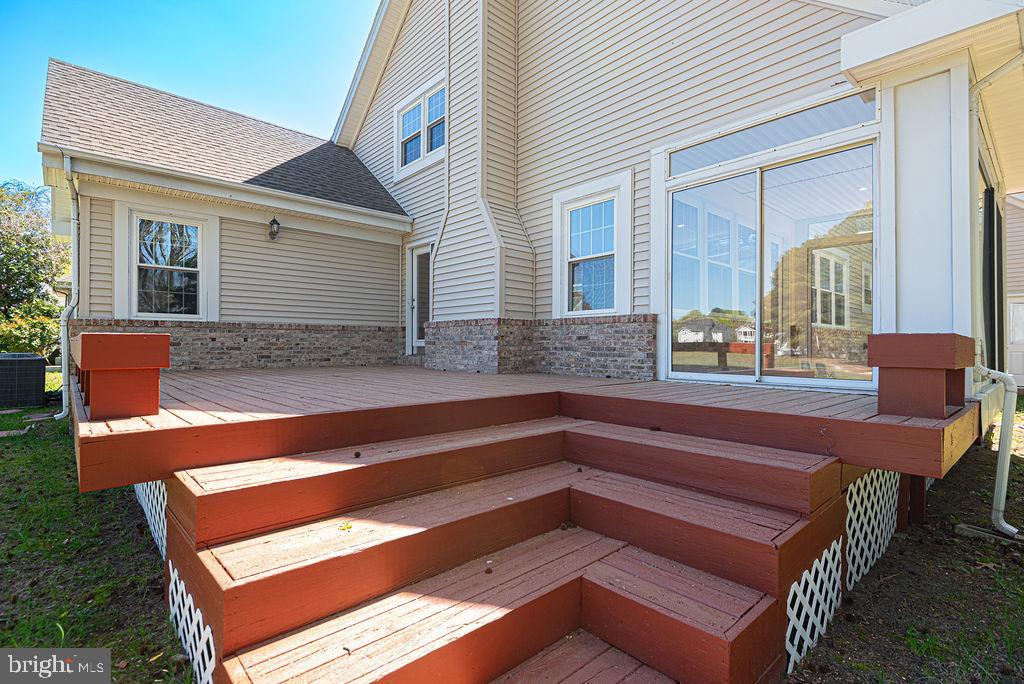 MEADOWS NEIGHBORHOOD - Residential