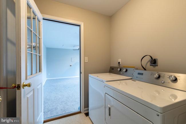 MAUGANS MEADOWS - Residential