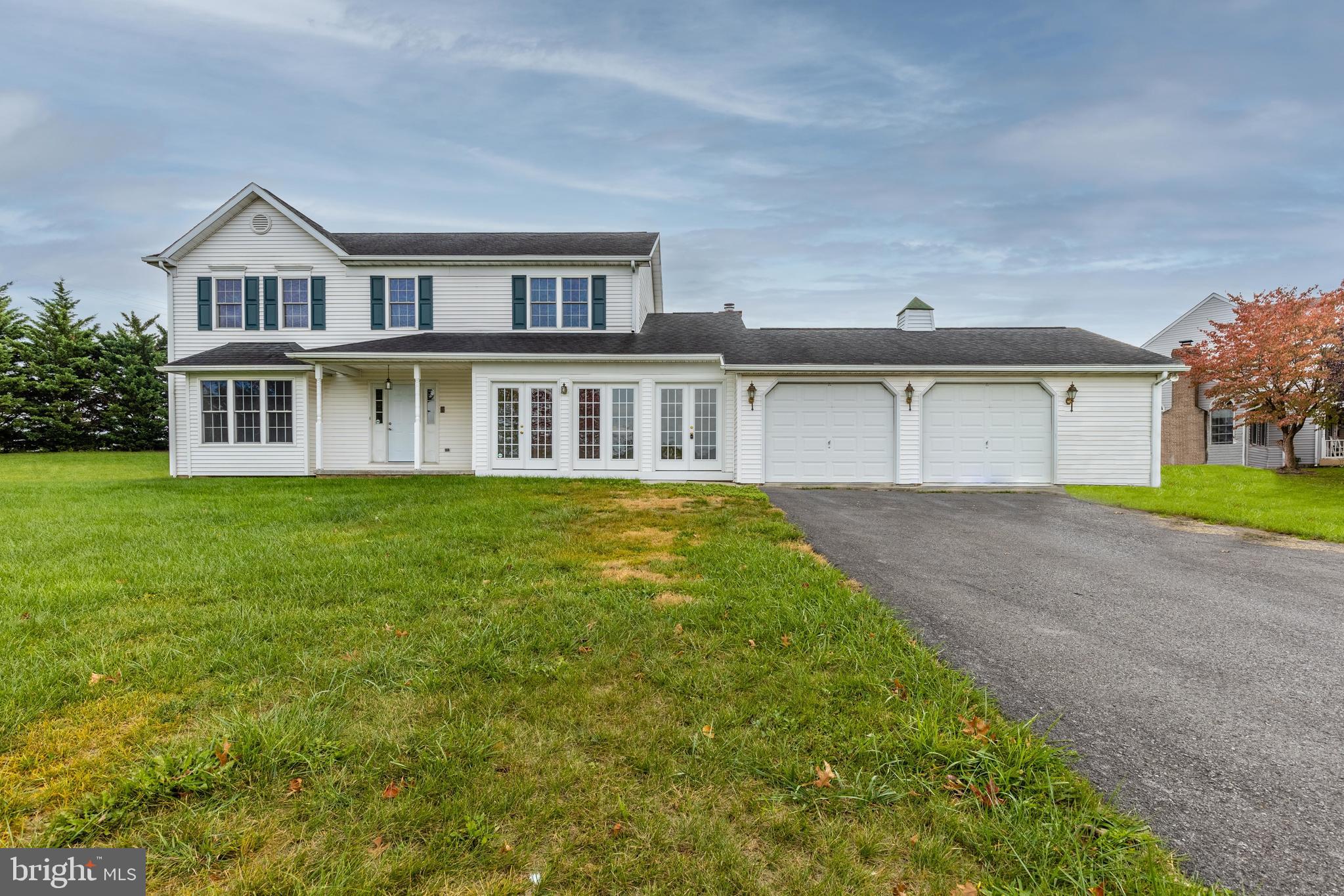 MAUGANS MEADOWS - Residential