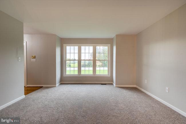 MAUGANS MEADOWS - Residential