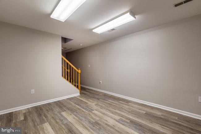 MAUGANS MEADOWS - Residential