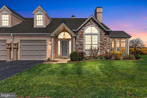 116 GREENVIEW DRIVE LANCASTER PA 17601