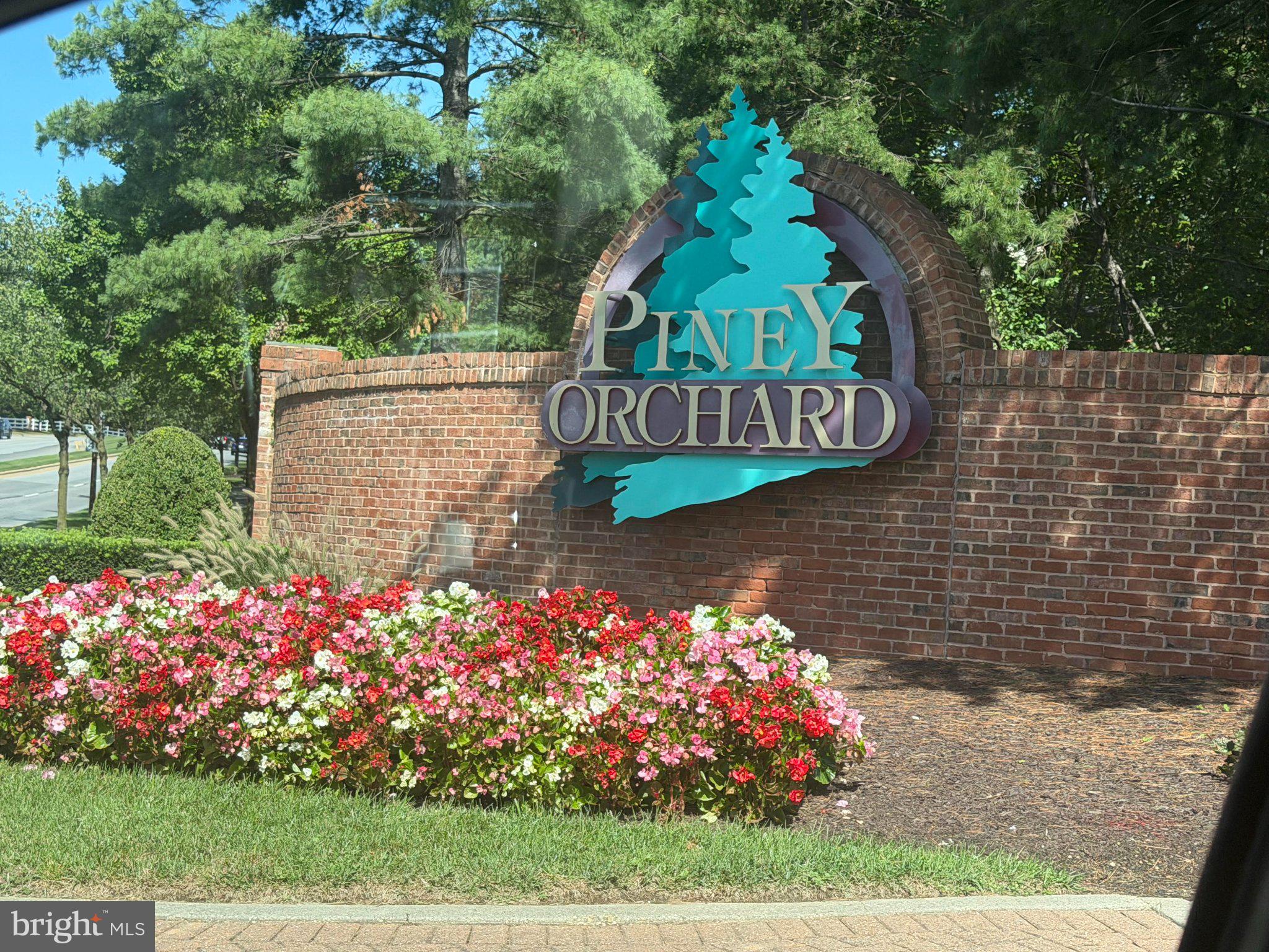 2251 MISTHAVEN LANE