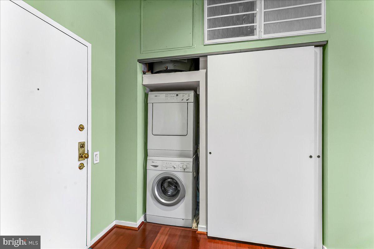 OLD CITY - Residential