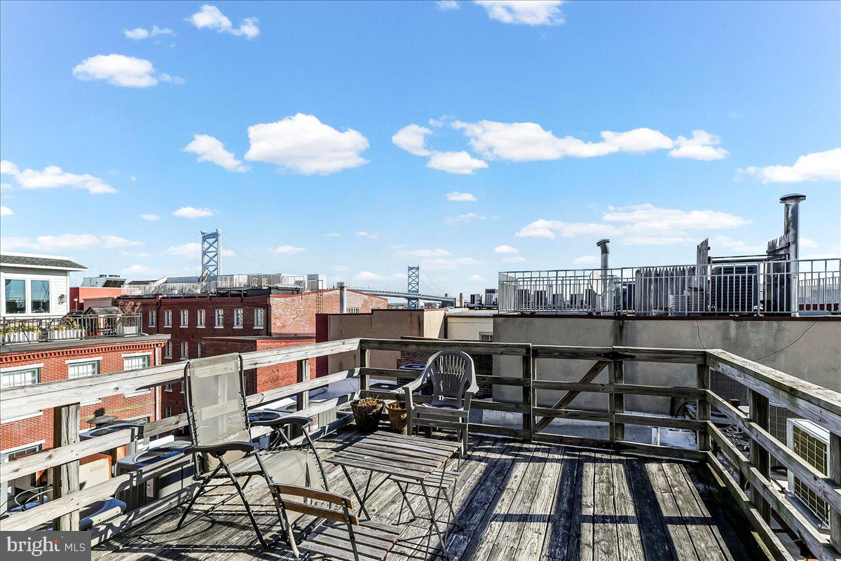 OLD CITY - Residential