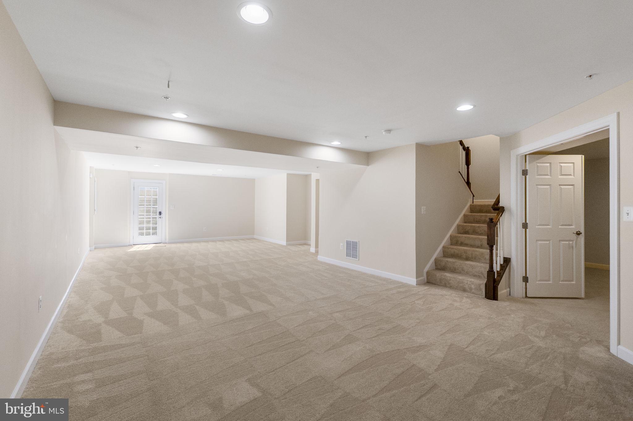 ARORA HILLS - Residential