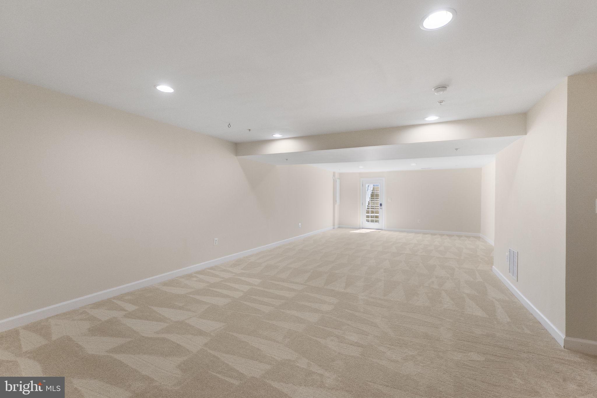ARORA HILLS - Residential