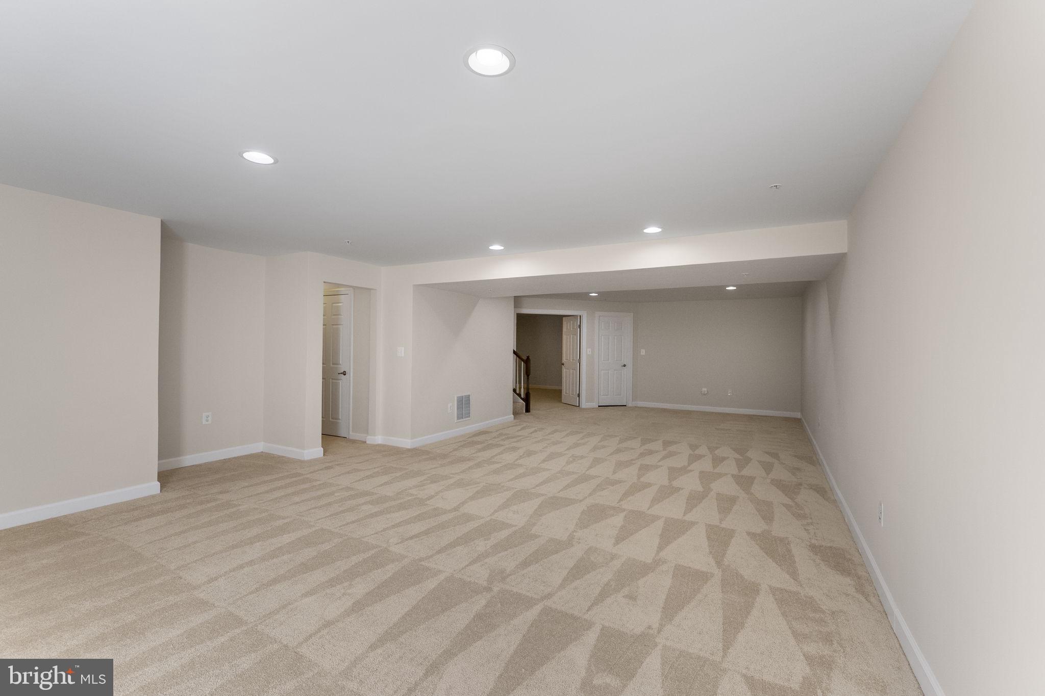 ARORA HILLS - Residential