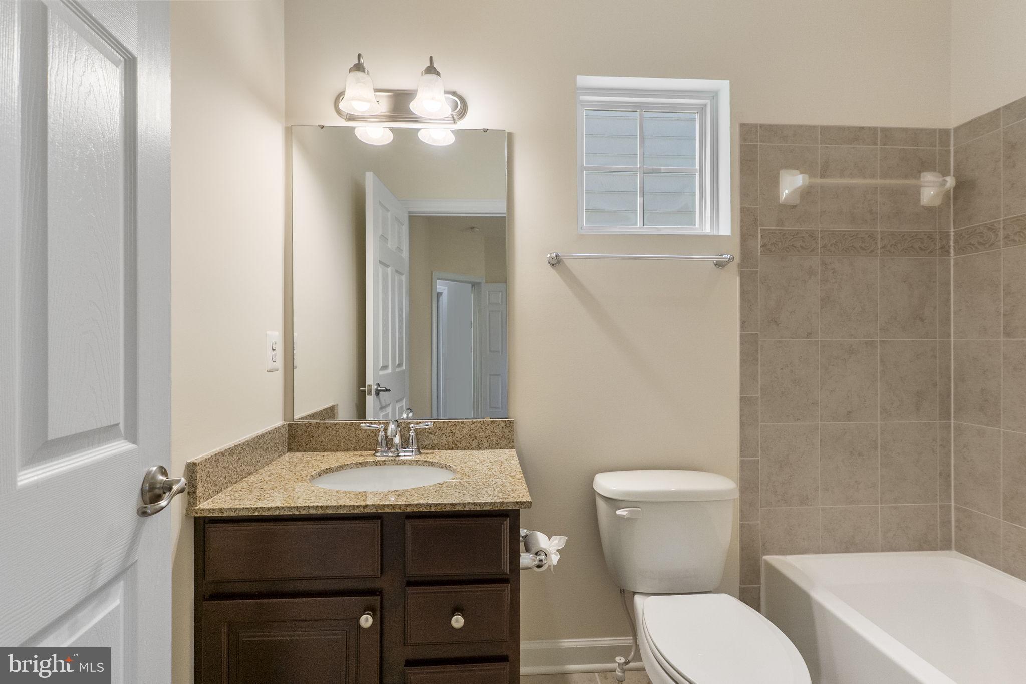 ARORA HILLS - Residential