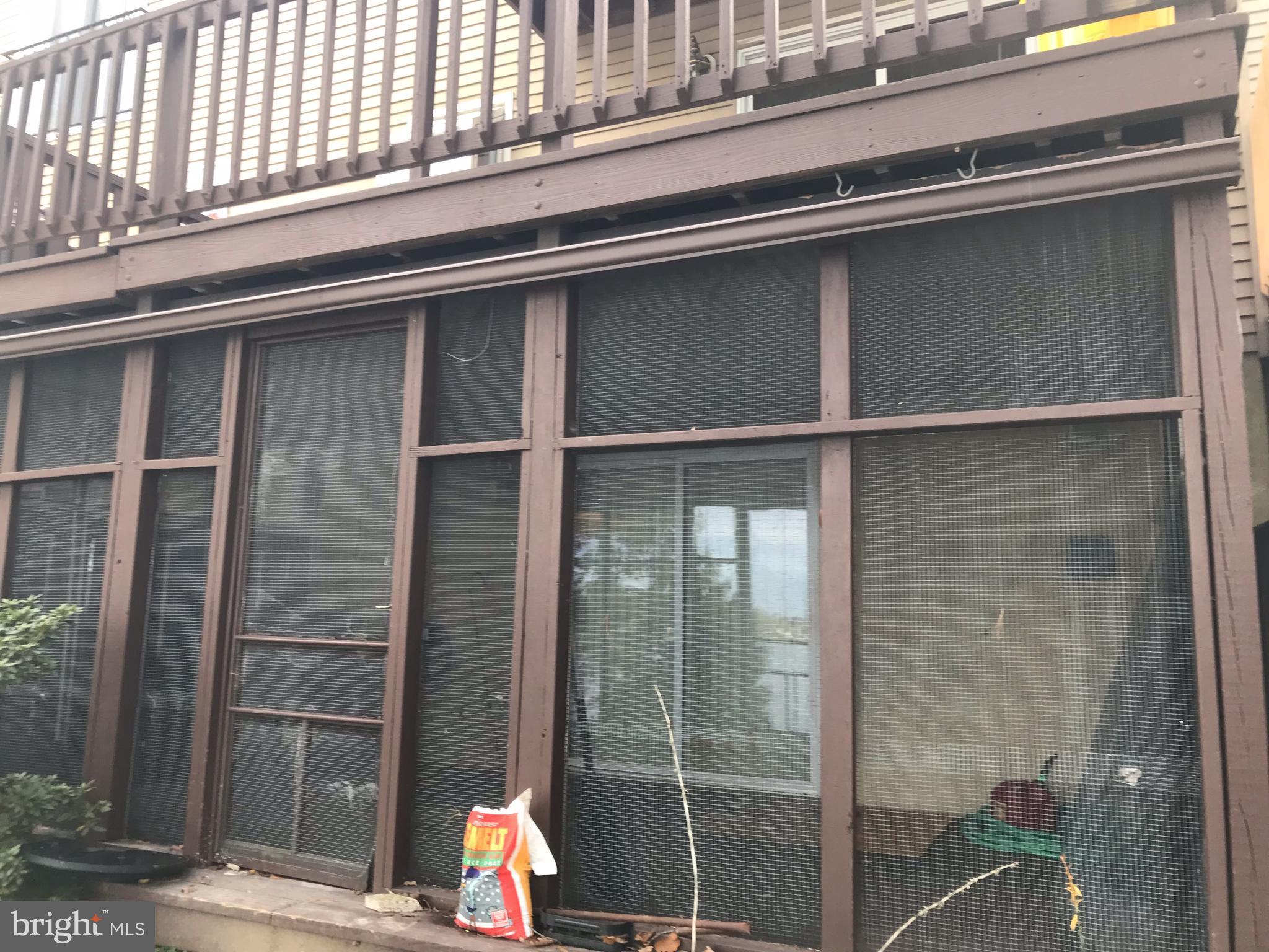 ELIZABETHS LANDING - Residential Lease