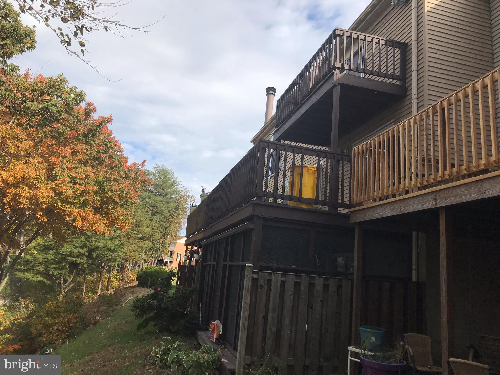 ELIZABETHS LANDING - Residential Lease