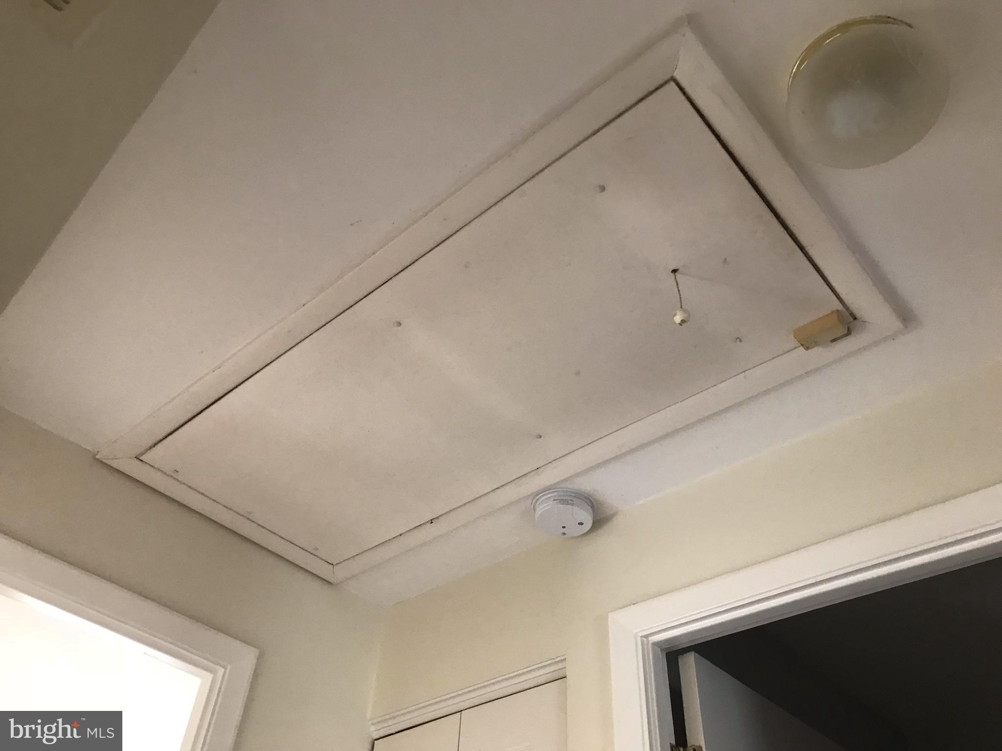 ELIZABETHS LANDING - Residential Lease