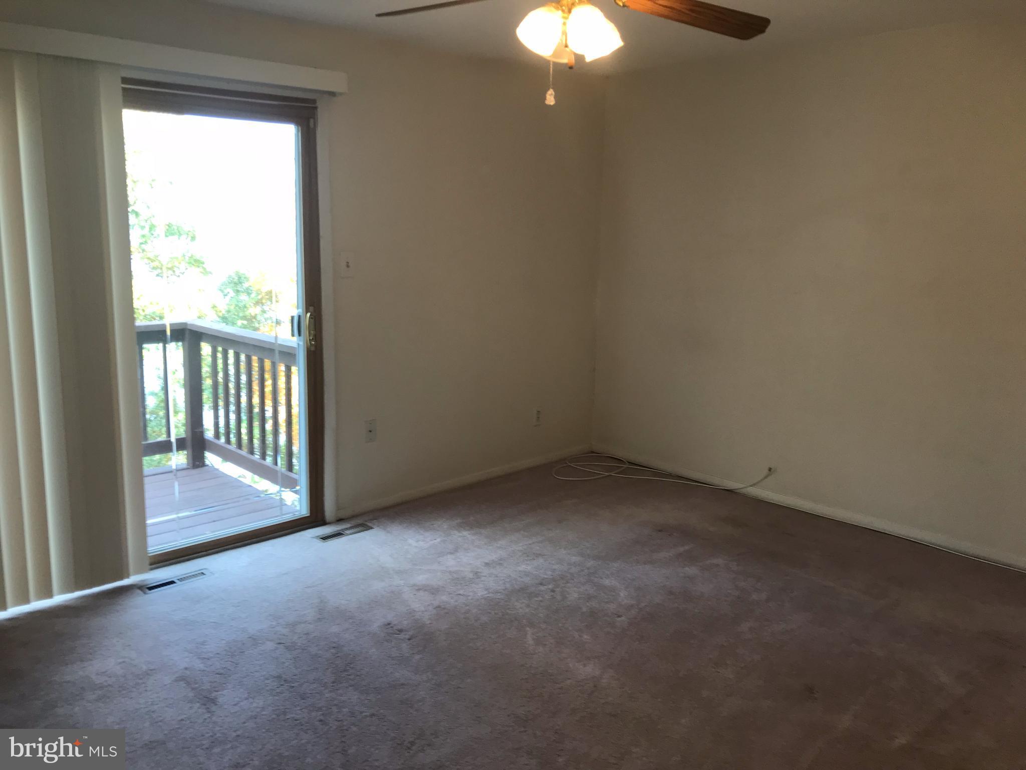 ELIZABETHS LANDING - Residential Lease