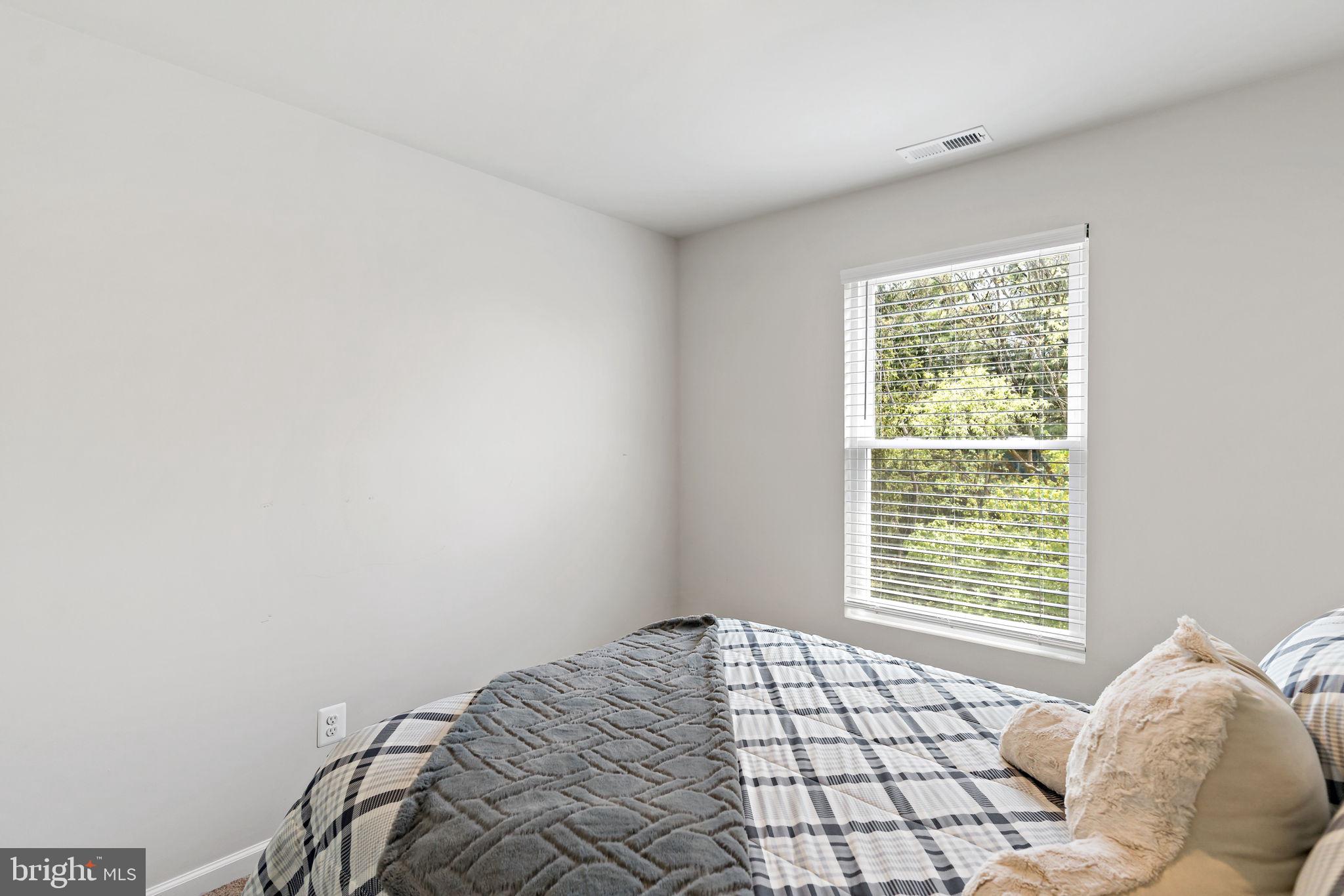 HOMEPLACE AT RIVERSIDE - Residential