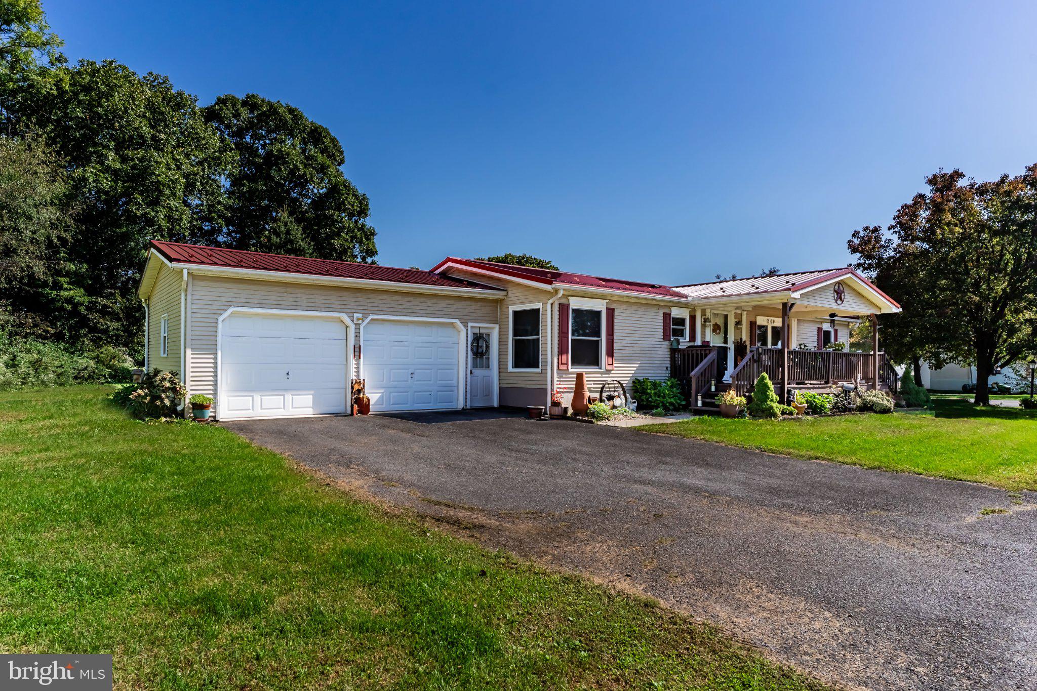 100 RUSTIC DRIVE