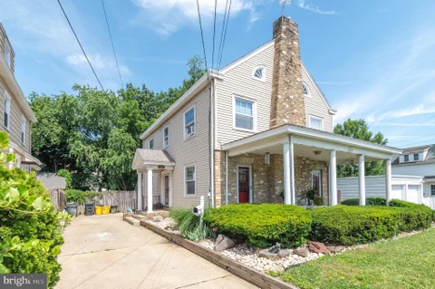 21 Lake Avenue, Hamilton, NJ 08610 - MLS#: NJME2077632