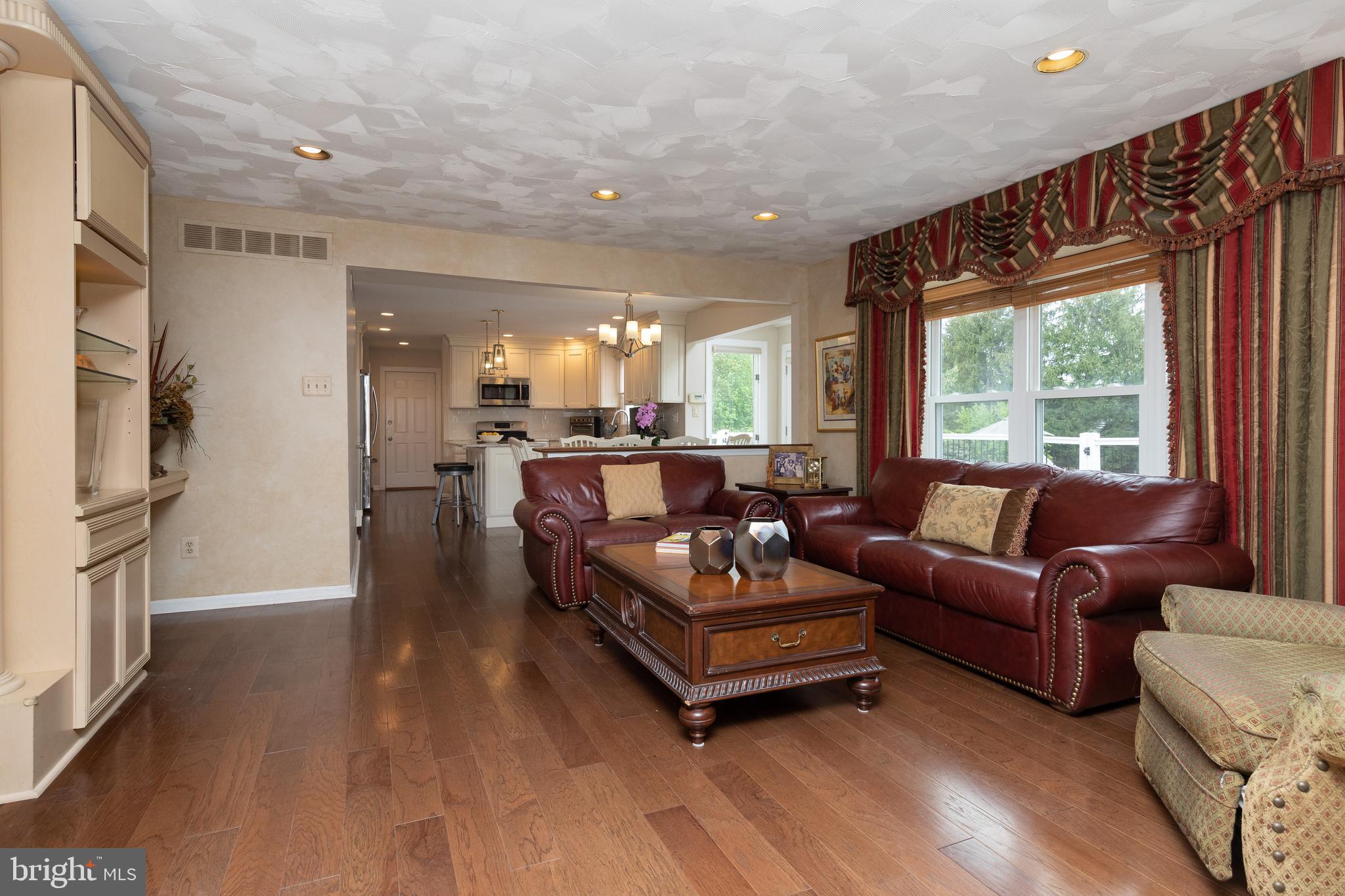 DUBLIN HUNT II - Residential