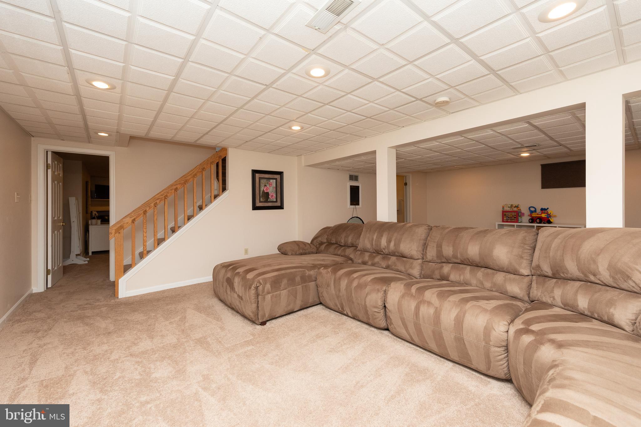 DUBLIN HUNT II - Residential