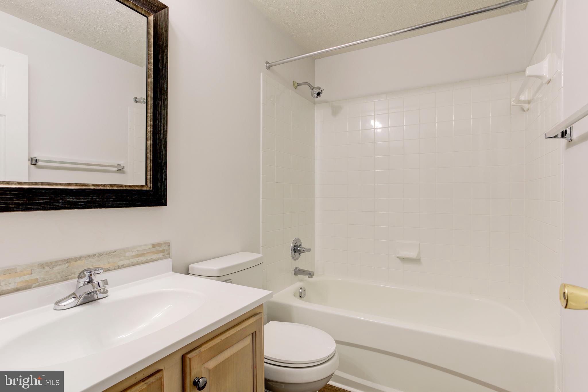 SOMERSET LANDING - Residential