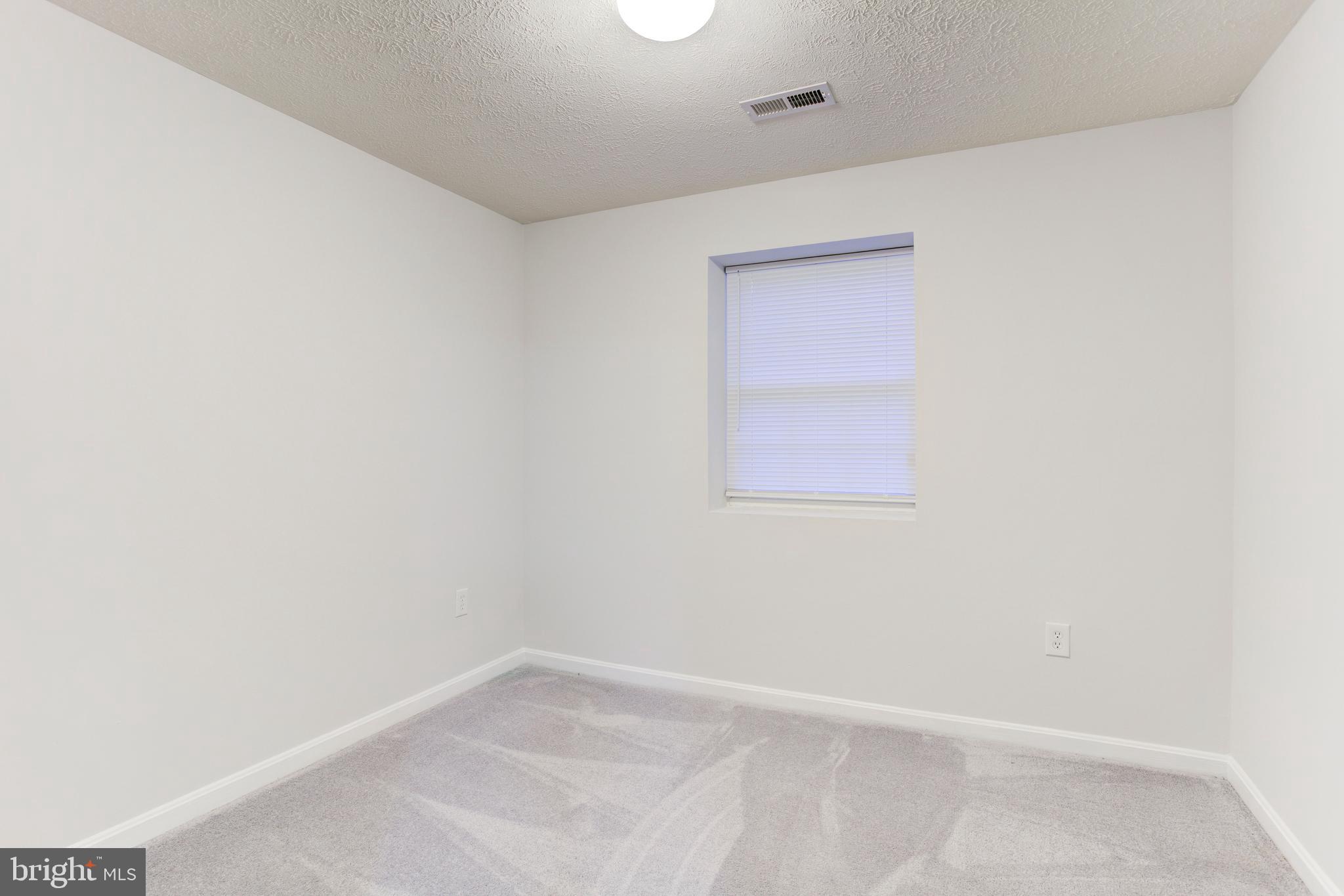 SOMERSET LANDING - Residential