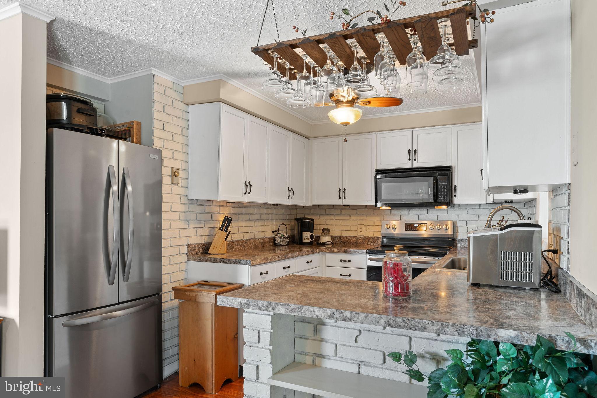 KENT POINT FARM - Residential