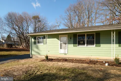 327 Strouse Avenue, State College, PA 16803 - MLS#: PACE2512272