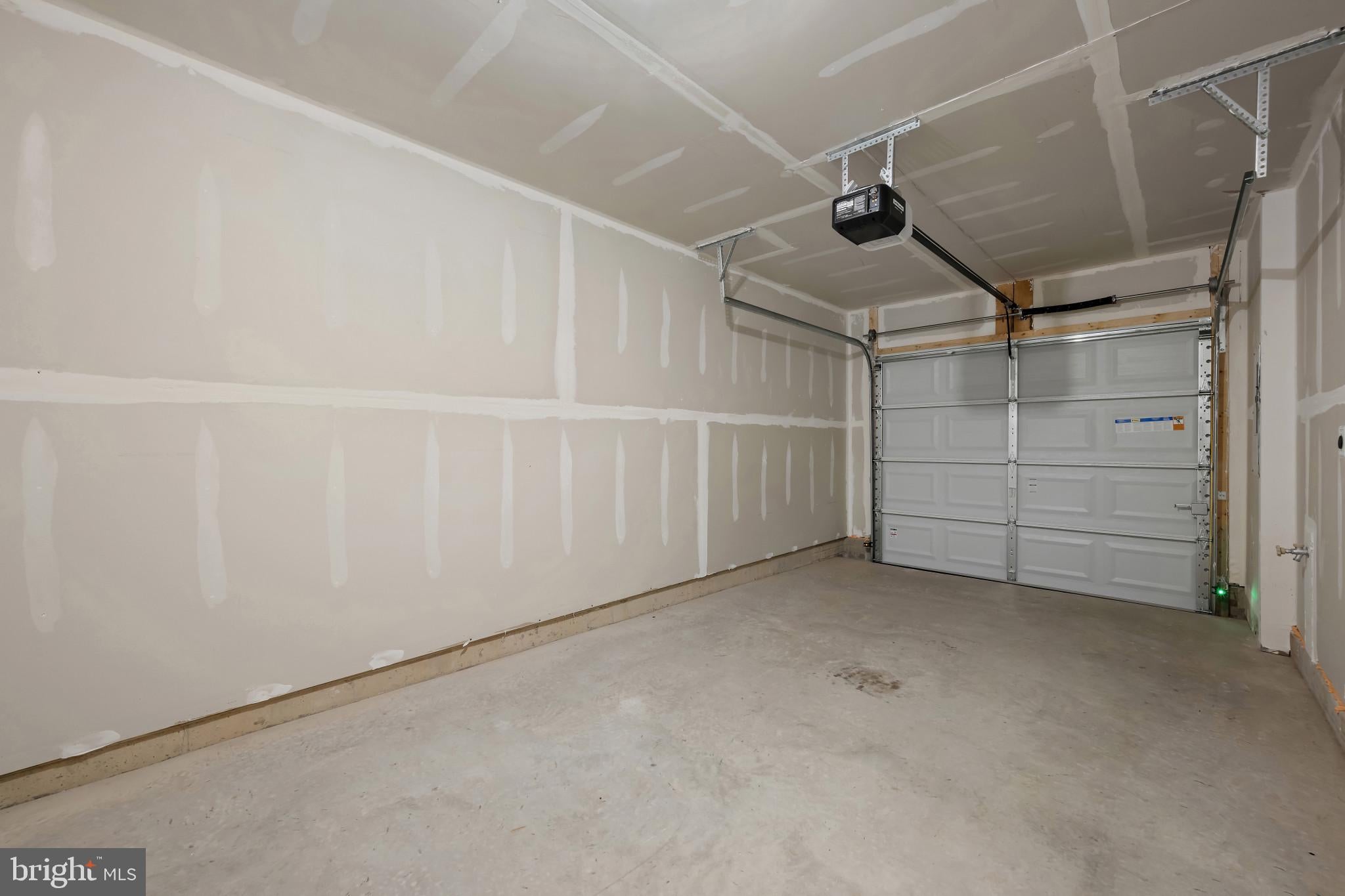 3404 LANDON WALKER LANE