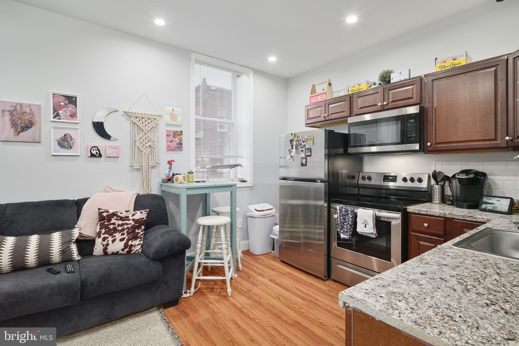 TEMPLE UNIVERSITY - Residential Lease