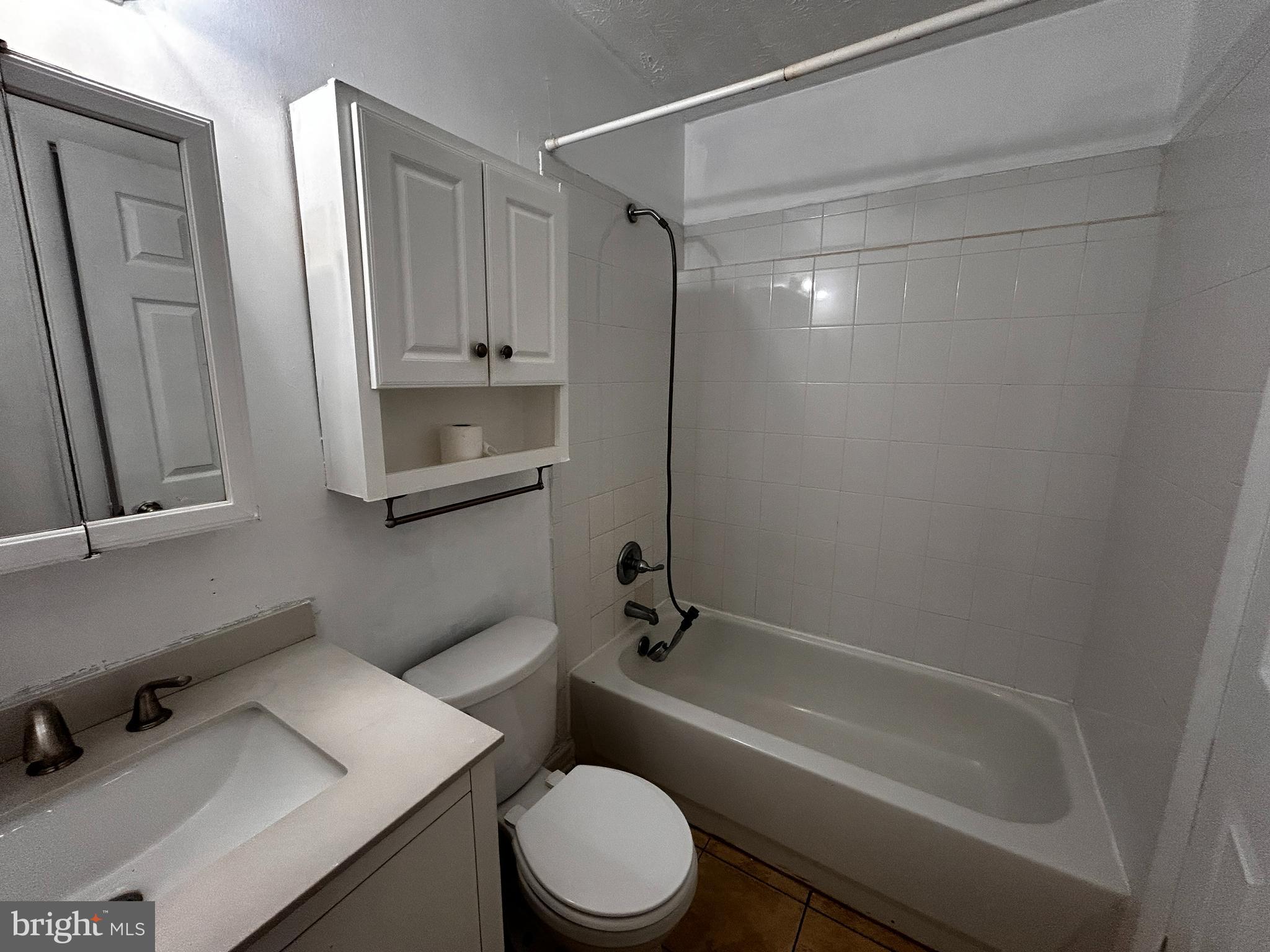 WINCHESTER CITY - Residential