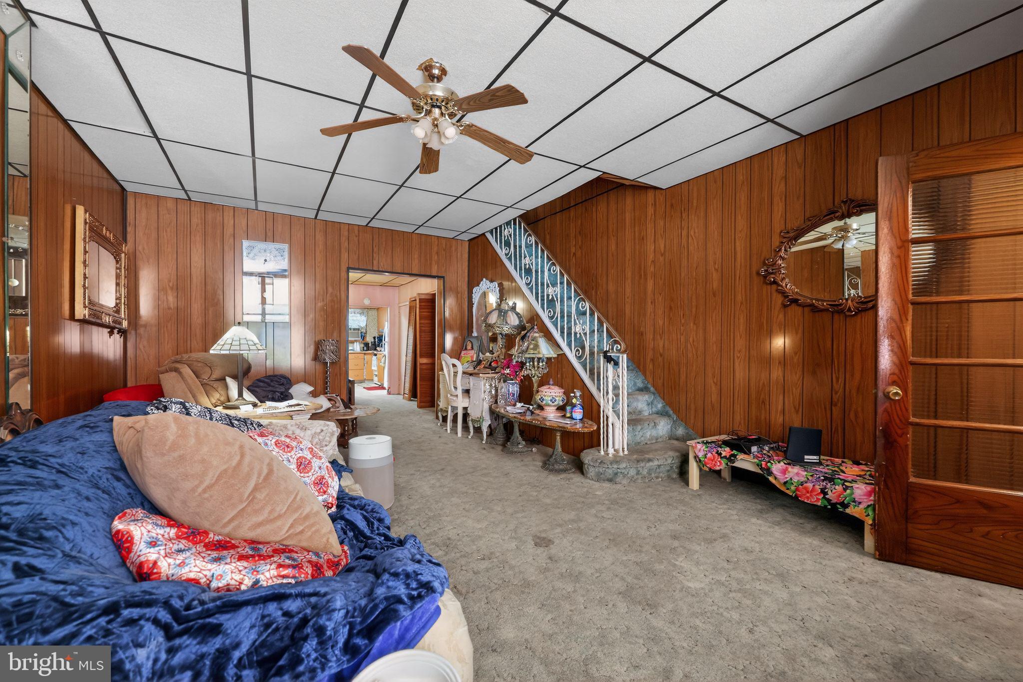 LOWER MOYAMENSING - Residential