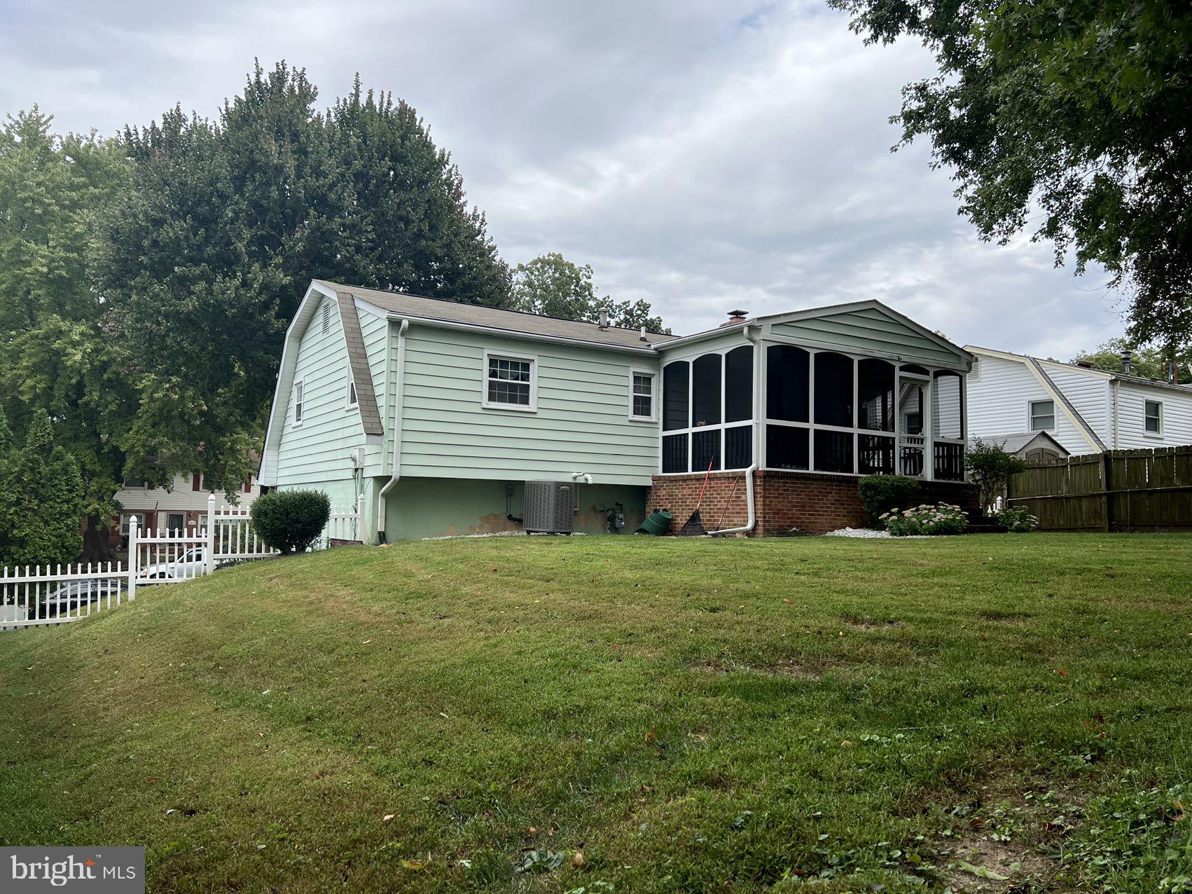 DALE CITY - Residential