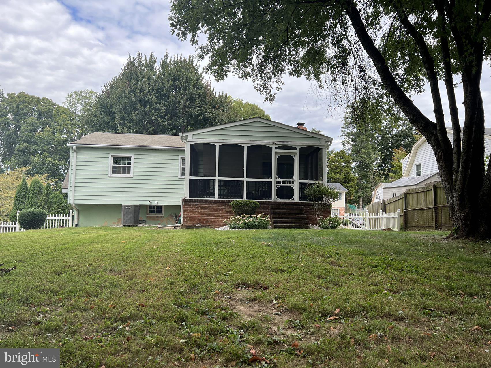 DALE CITY - Residential