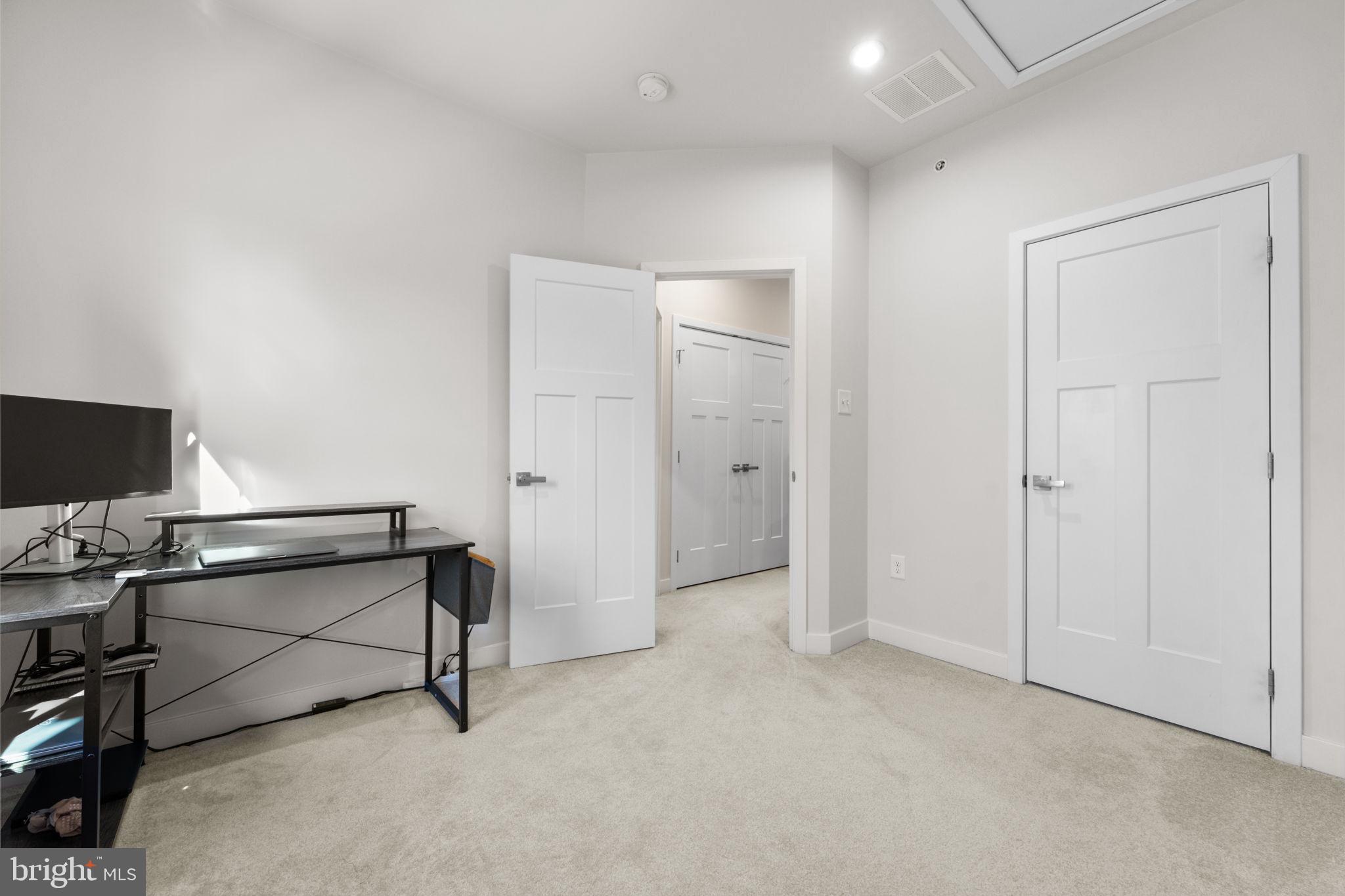 EXTON WALK TOWNS - Residential