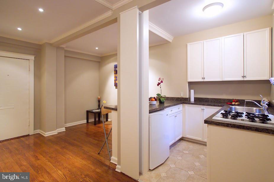 1457 PARK ROAD NW 404