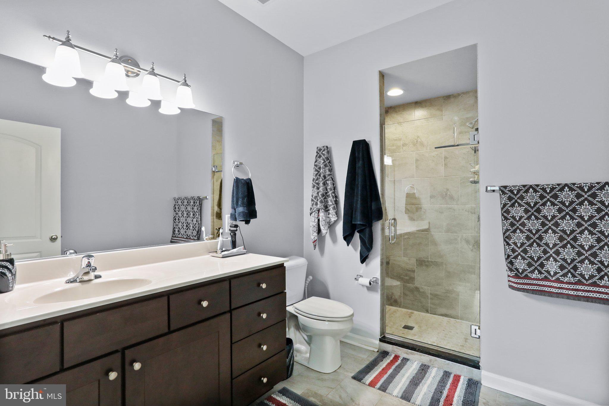 LOCUST HILL - Residential