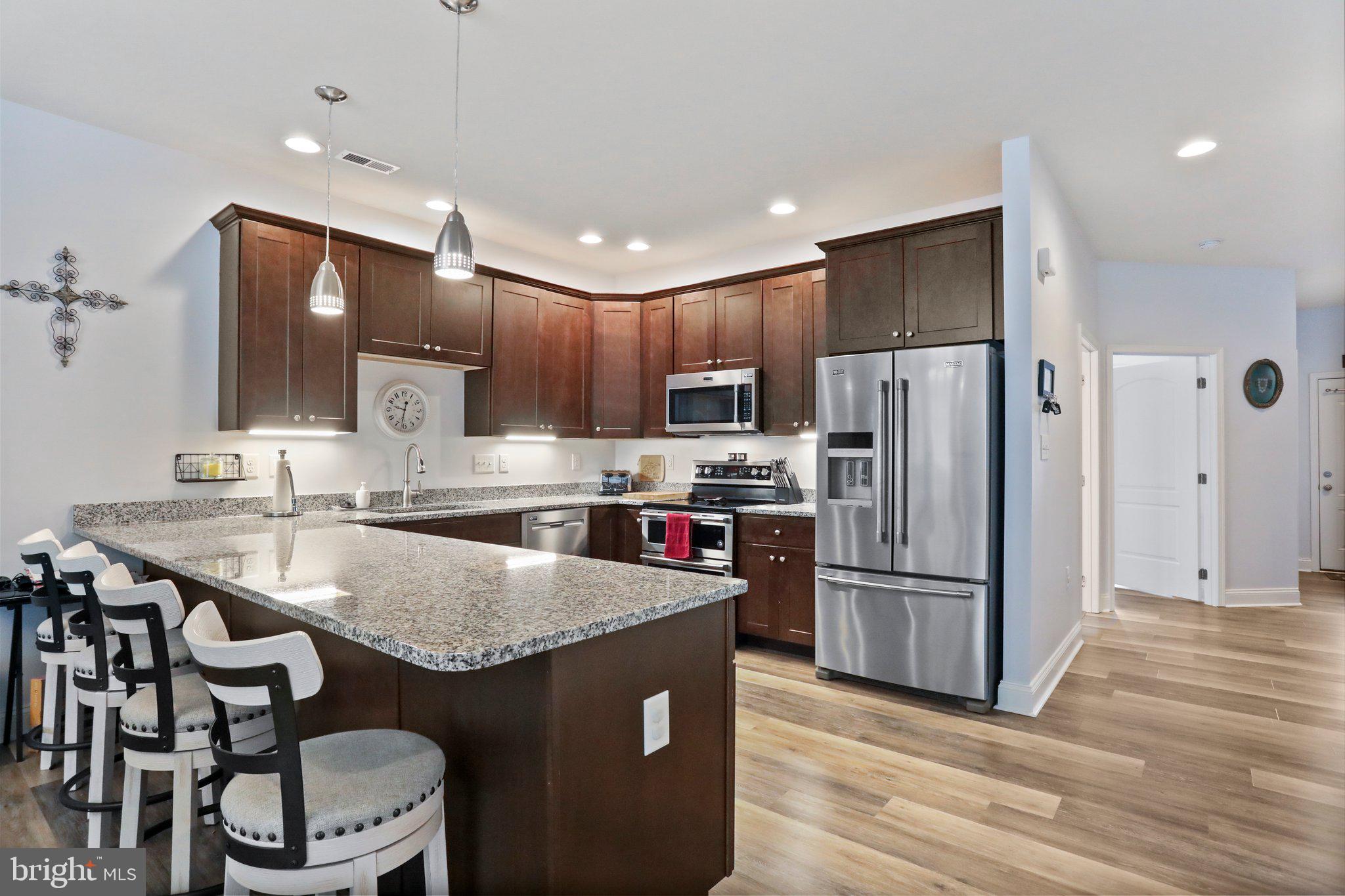 LOCUST HILL - Residential