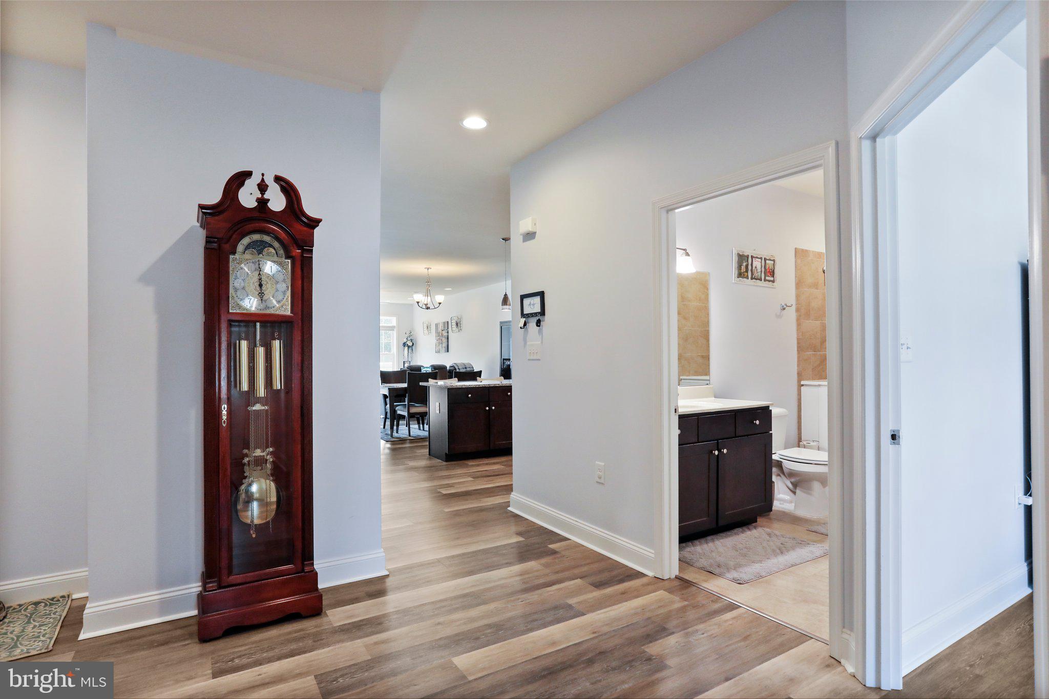 LOCUST HILL - Residential