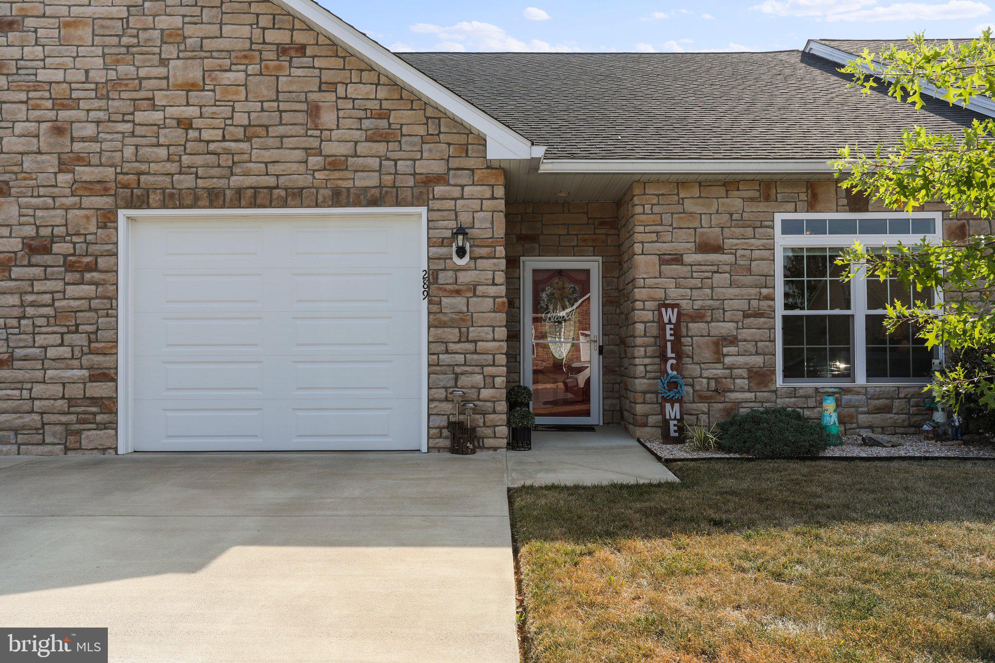 LOCUST HILL - Residential