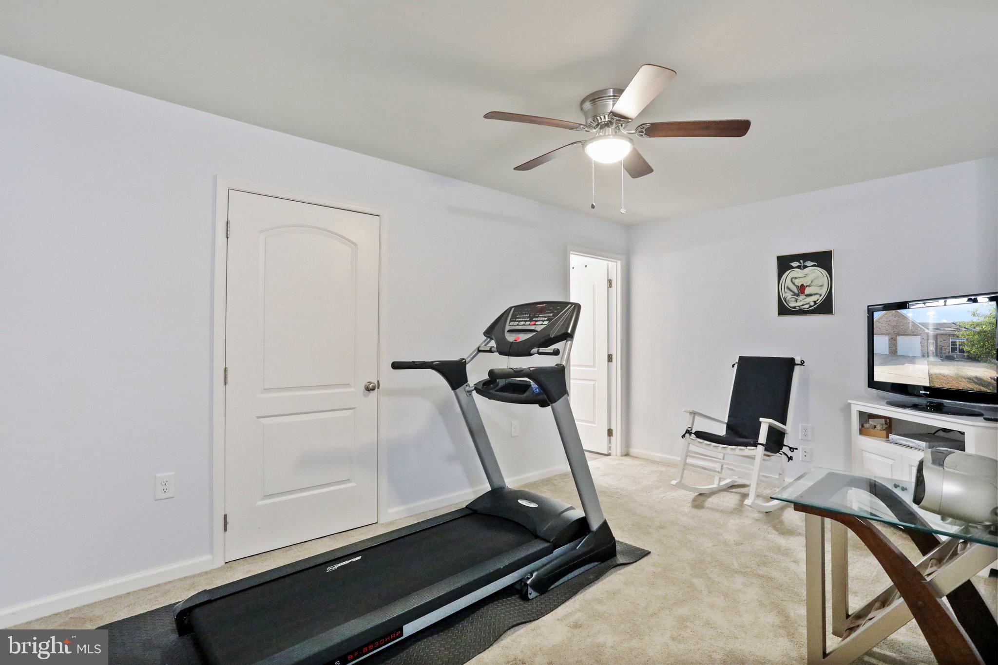 LOCUST HILL - Residential