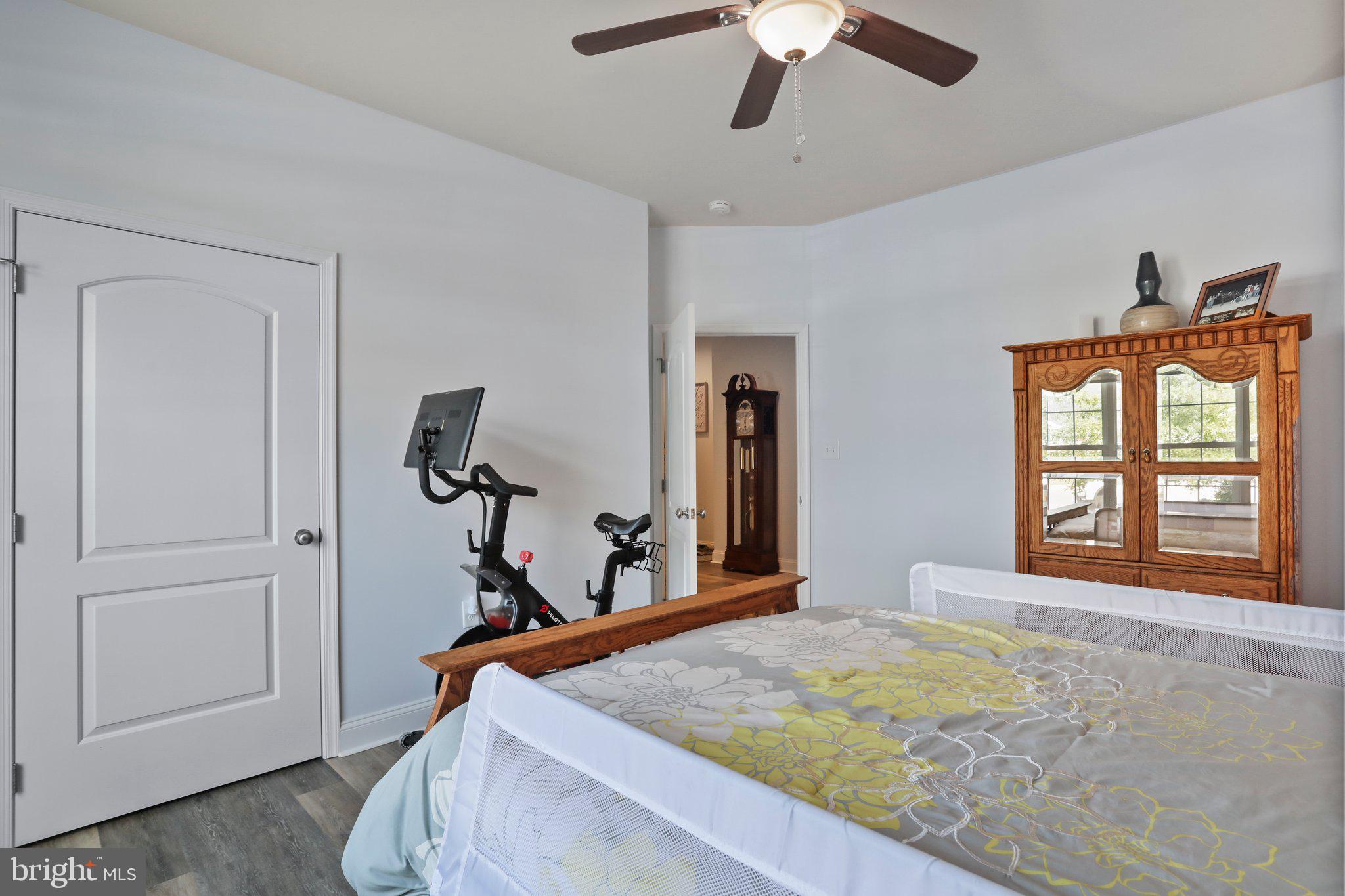 LOCUST HILL - Residential