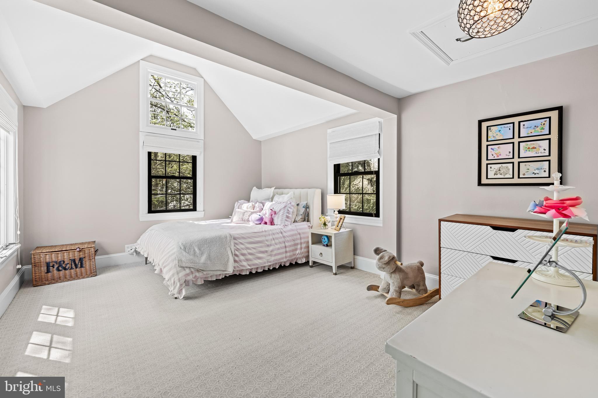 RUXTON - Residential